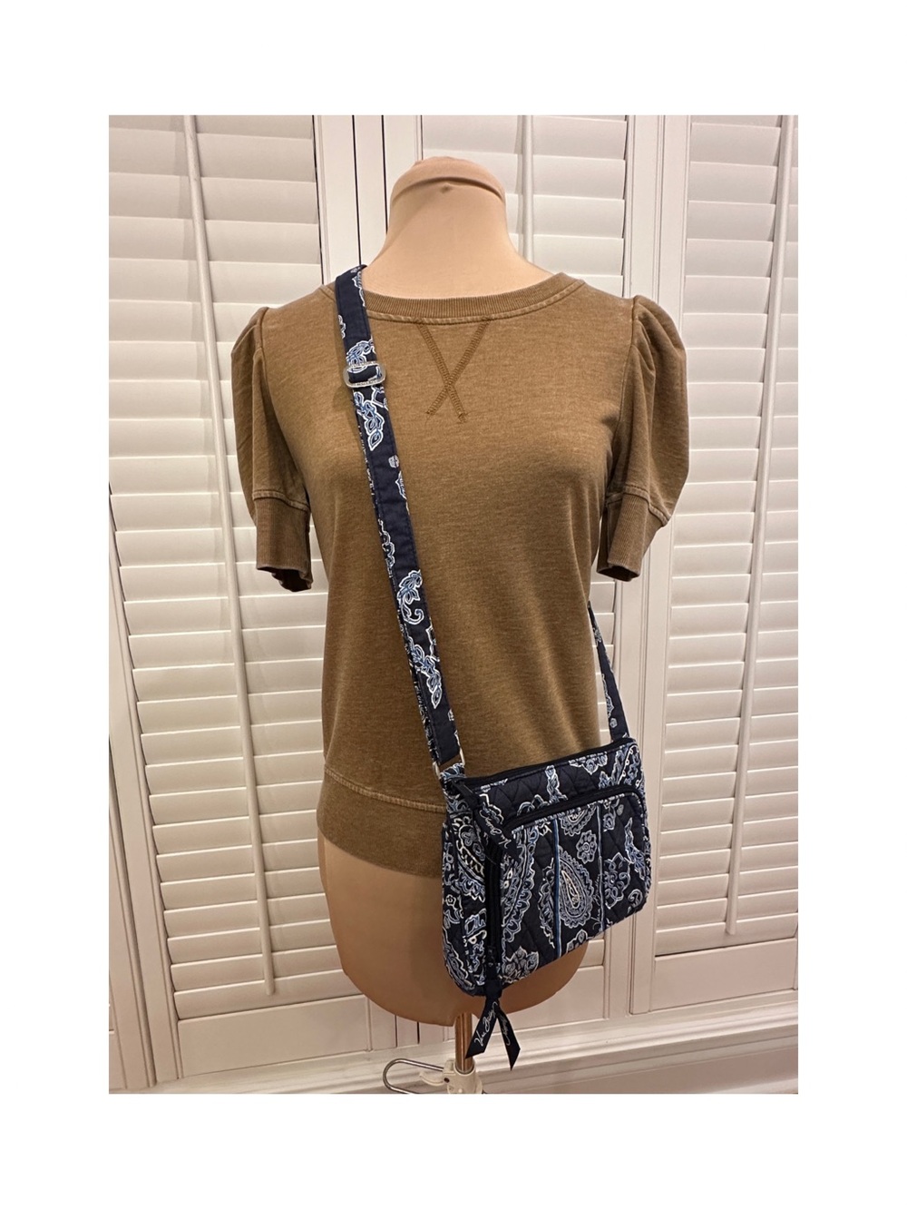 Vera Bradley Navy Paisley Quilted Crossbody